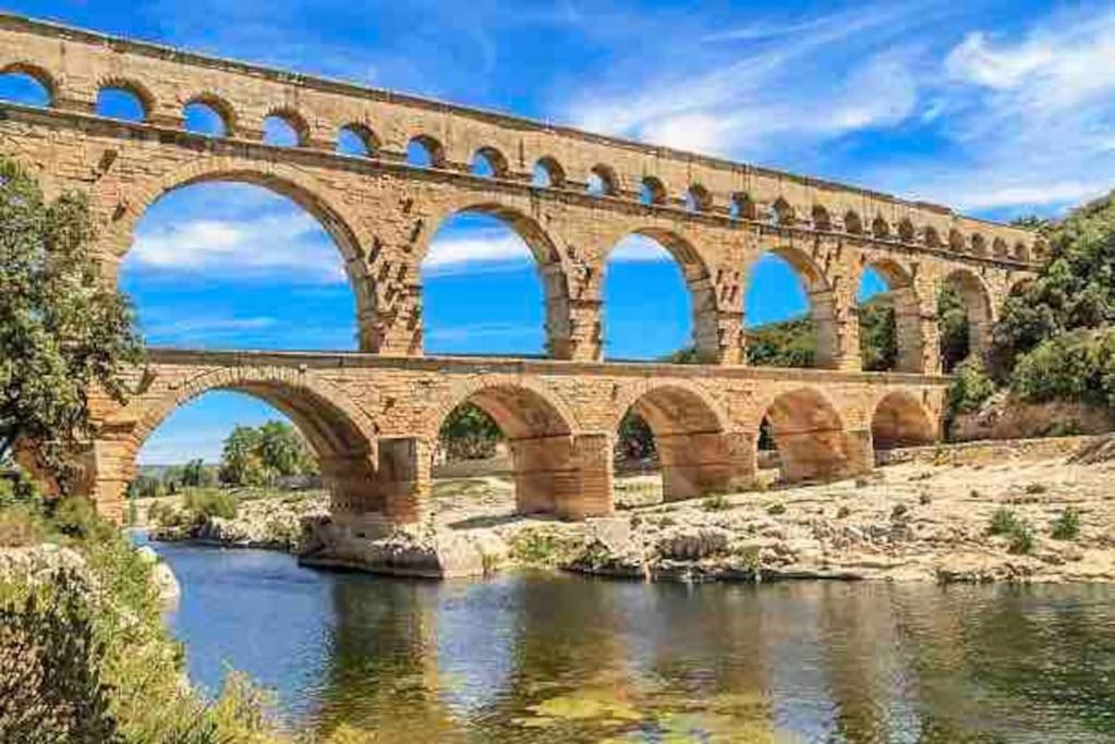 Une Pause Au Paradis Sorgues Buitenkant foto